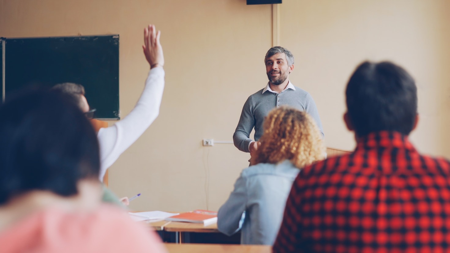 Building Bridges: Communication in the Digital Classroom